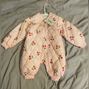 Brand new never worn infant jumpsuit
